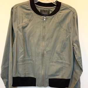 Sanctuary olive green women’s bomber jacket sz M